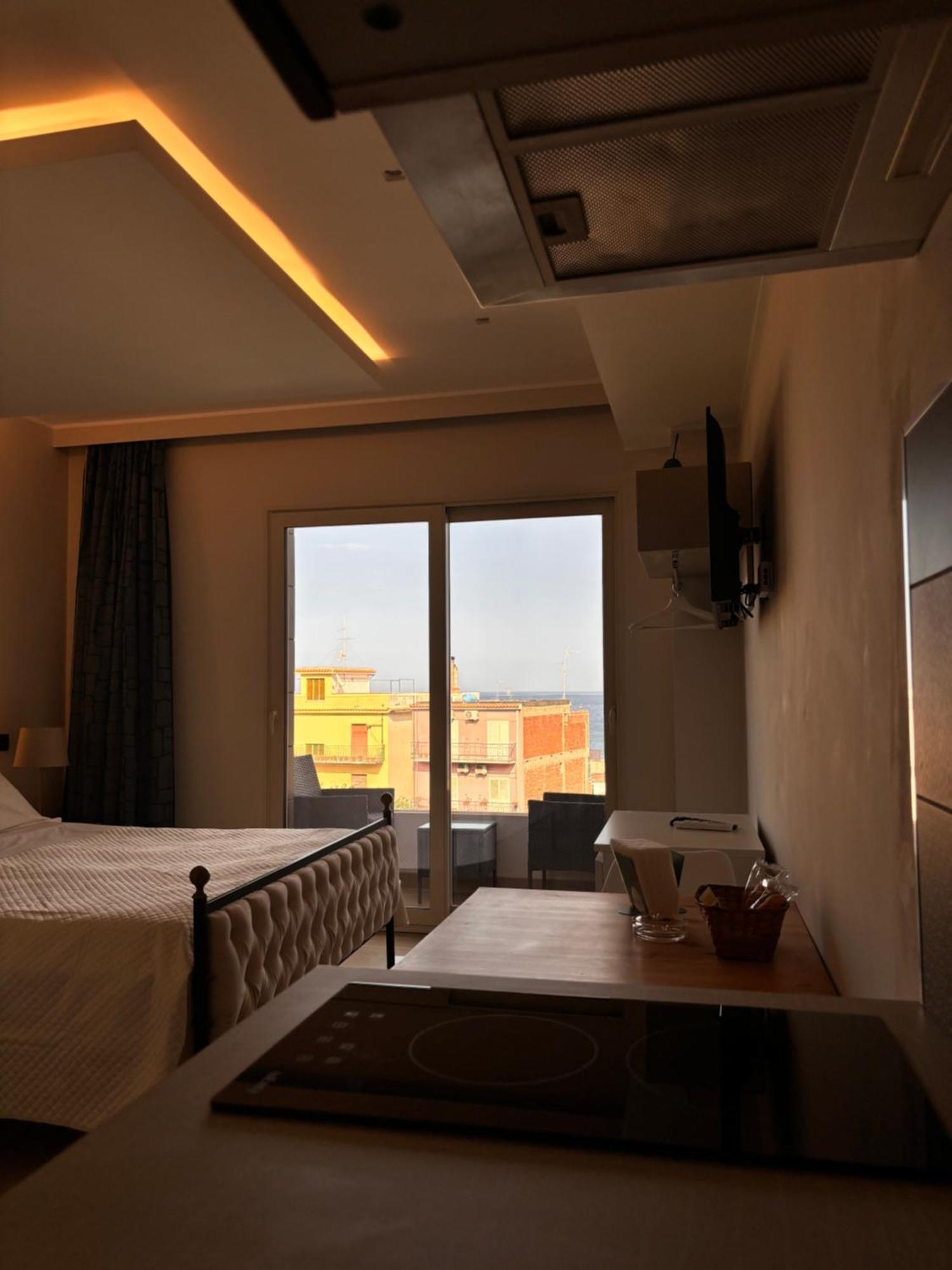 Ig - "Villa Don Antonio" Apartments Giardini Naxos Esterno foto