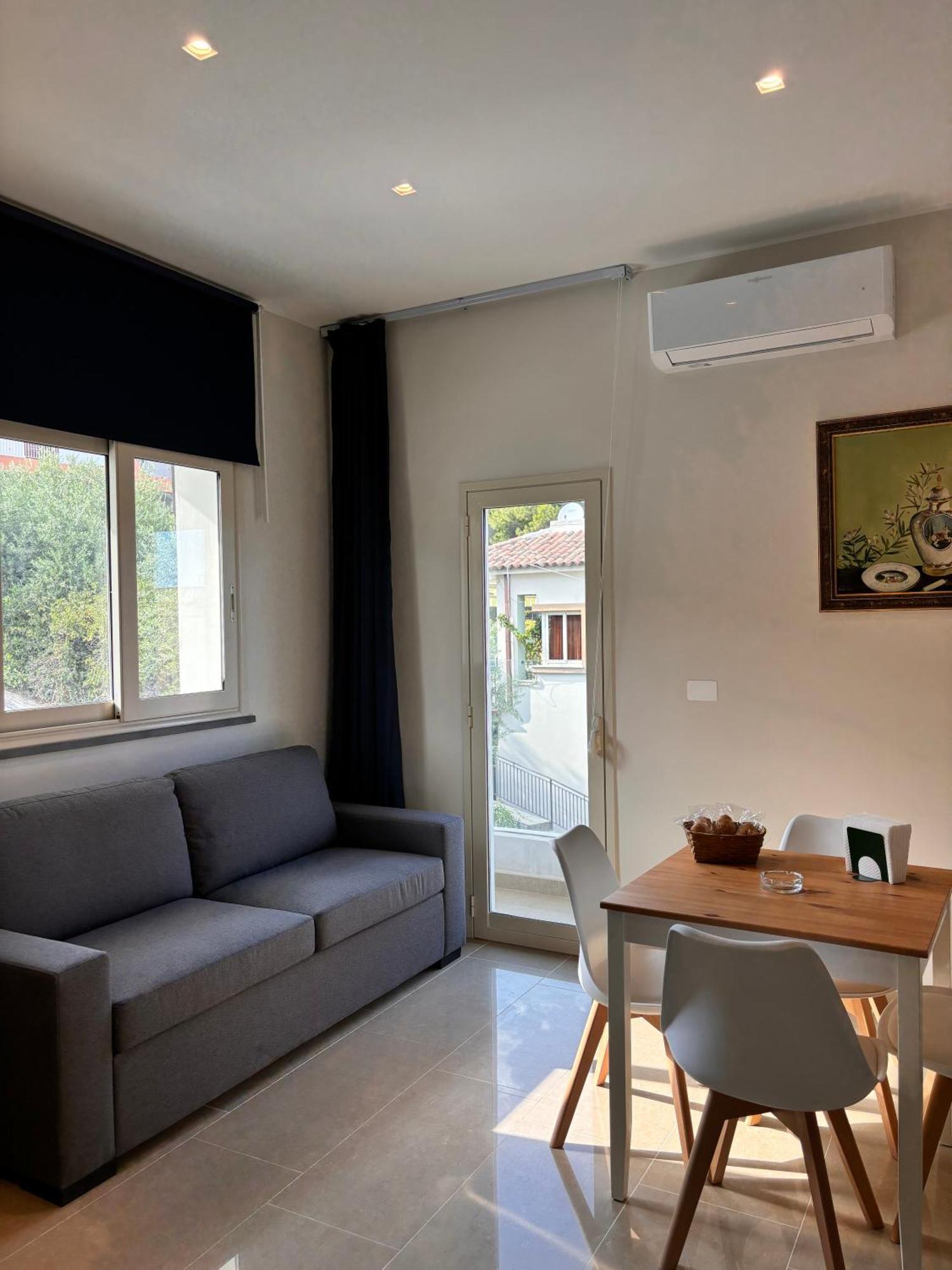 Ig - "Villa Don Antonio" Apartments Giardini Naxos Esterno foto