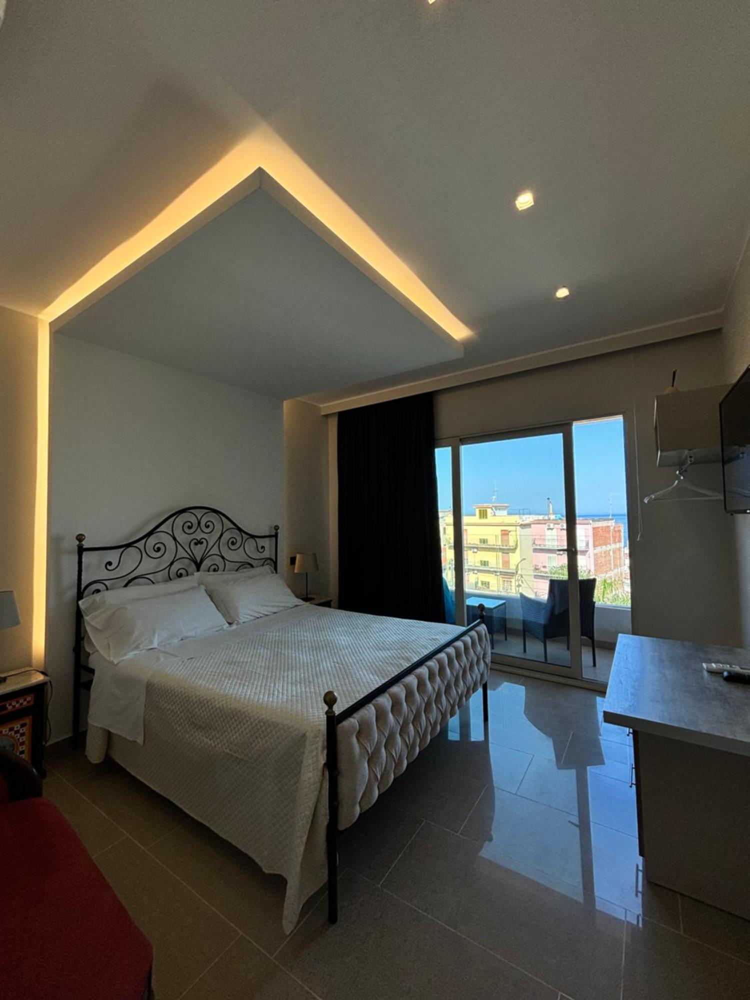 Ig - "Villa Don Antonio" Apartments Giardini Naxos Esterno foto