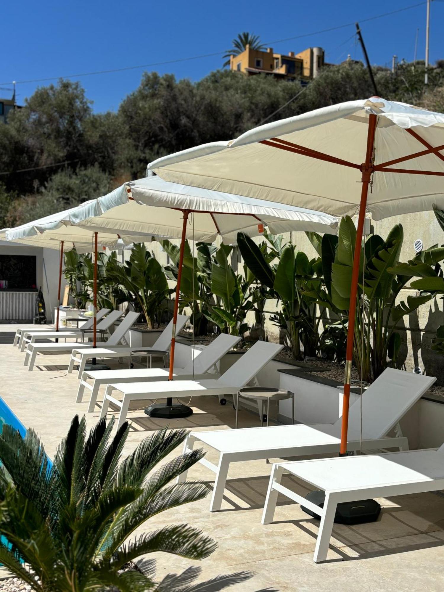 Ig - "Villa Don Antonio" Apartments Giardini Naxos Esterno foto